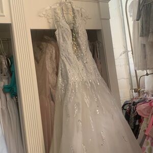 beautiful wedding gown